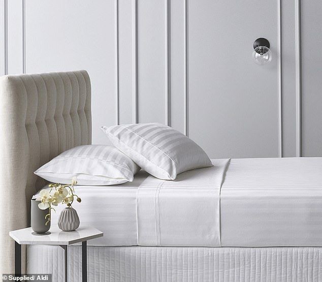 床单区 (Bedsheet Section)